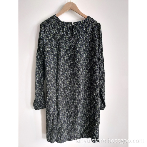 Women's Dress With A Round Neck